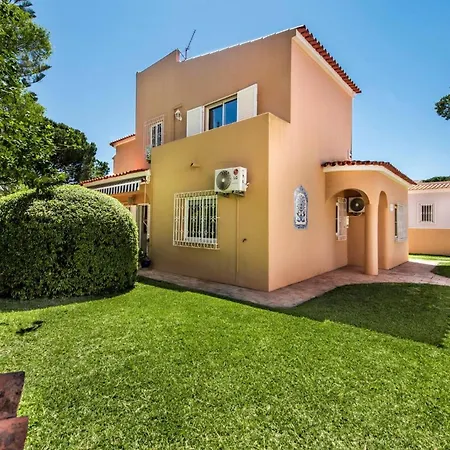 4 Bedrooms Private Pool Close To Amenities Villa *